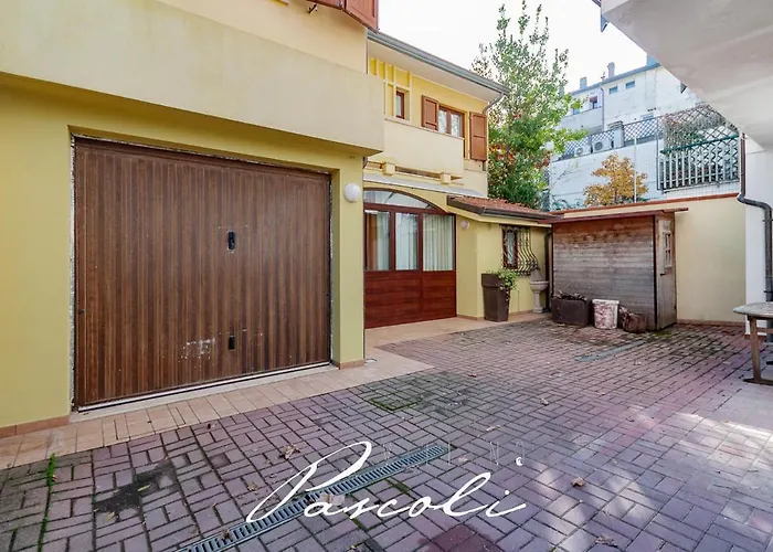 Villino Pascoli Tatil Evi